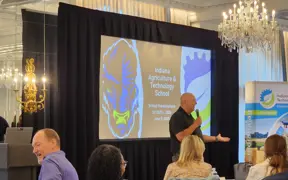 IATS Executive Director Keith Marsh leading teacher professional development.