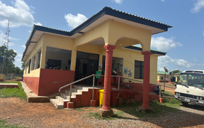 Exterior photo of Larbanga Clinic