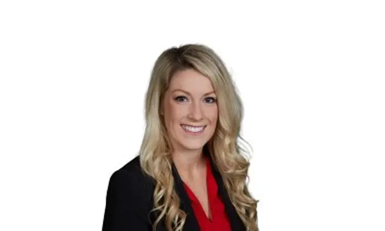 Professional portrait of USI communication studies graduate Courtney Lenn Schmitt
