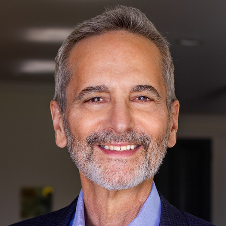 Photo of Gary Small
