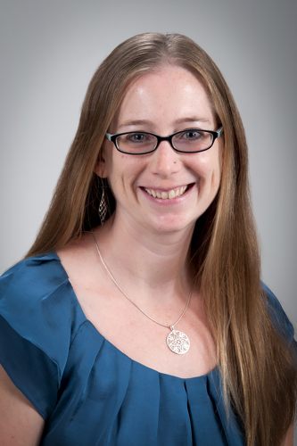 Photo of Dr. Erin Reynolds