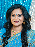 Author Parul Kaushik